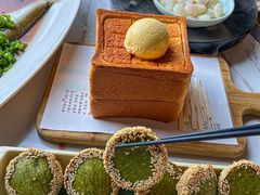 -绿茶餐厅(龙井船宴· 品牌总店)