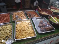 -李春秋驴肉火烧总店