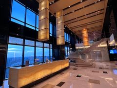 -上海龙之梦万丽酒店