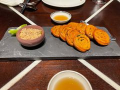 鸭肝酱伴葱油饼-杭州西子湖四季酒店·金沙厅