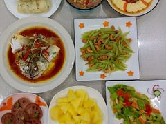 -爱月宝月嫂·育儿嫂(哈尔滨总店)