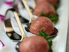 五花腱-手选潮汕鲜活牛肉火锅(二七广场店)