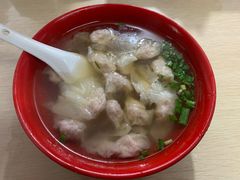 -张阿三馄饨店