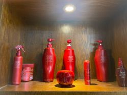 -PE SALON