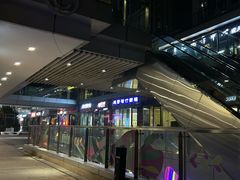 -视野联行眼镜·蔡司·尼康·豪雅·依视路(青浦宝龙店)