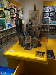 -乐高授权专卖店(朝阳大悦城店)