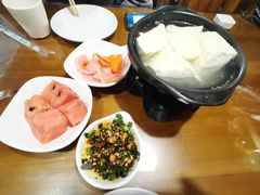 -重庆石磨豆花庄(乔庄店)