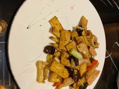 -越宴(西施山路店)