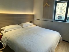 -好家园酒店(深圳坪山技术大学地铁站店)