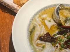 -鱼亨小鲜酸菜鱼(大信店)