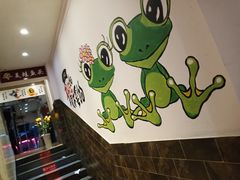 -火辣辣美蛙鱼头自助火锅(仁和路店)