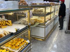 面包甜点陈列柜-爱德顺糕点食屋(利民道店)