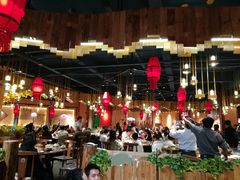 大堂-老滇山寨•云南特色菜•地方菜•民族风情歌舞表演(金碧店)