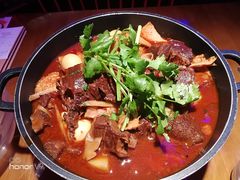 -胖哥俩肉蟹煲(万国店)