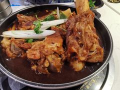 -运气牛自助酱大骨火锅(南京东路店)