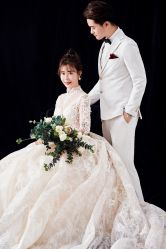 -雪中彩影婚纱摄影·微光艺术中心