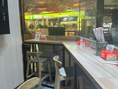 -魔都三兄弟酸辣粉·蘸卤炸串(虹桥万科店)