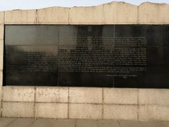 -唐山抗震纪念碑广场