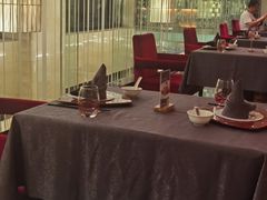 -粤尚腾香居中餐厅(首都机场希尔顿店)