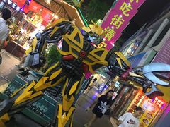 -海口骑楼小吃街