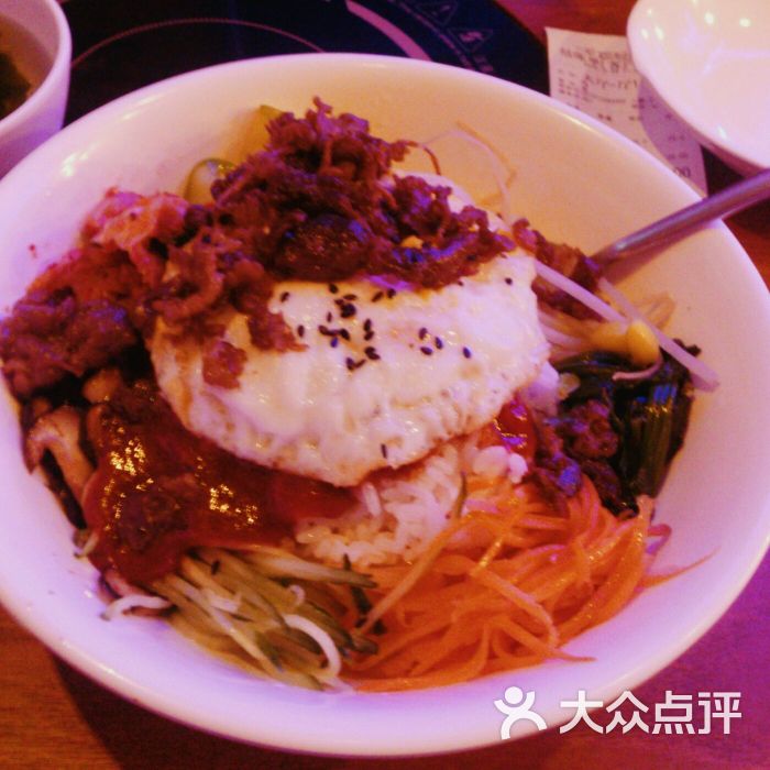 特色牛肉拌饭