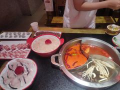 -大龙燚火锅(华都汇店)