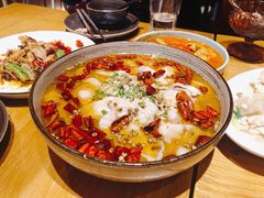 沸腾水煮鱼-十三式重庆江湖菜(金茂览秀城店)