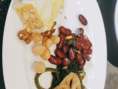 -圣丰索菲特·2 On 988 Café 自助餐厅