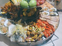 -日进一片海.生腌海鲜火锅.宵夜烧烤(三里屯总店)