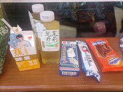 味全香蕉牛奶-全家便利店(广灵一路店)