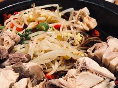 -云海肴·汽锅鸡·云南菜(天山百盛优客店)