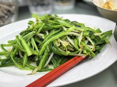 -新峰肉骨茶