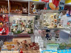 -泡泡玛特POPMART(上海环球港店)