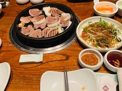 -萨拉伯尔(燕莎友谊商城店)
