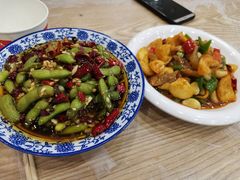 -江城燕子大排档(江汉路步行街店)