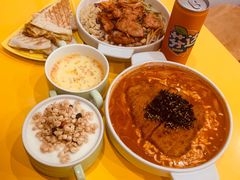 -嗨皮儿·现蒸面皮(抄纸巷店)