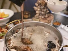 -斯普汇生蚝牛排馆(中骏世界城店)