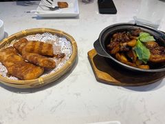 -峨嵋小镇·川菜(勒泰中心店)