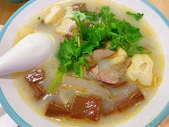油豆腐鸭血粉丝汤-小杨生煎(湟普汇店)