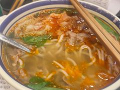 -云阿蛮云南生烫牛肉米线(奉贤路店)