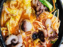 -灵芝妹子海鲜米线(凯德和平广场店)