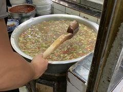 -刘老虎肉丸糊辣汤(总店)