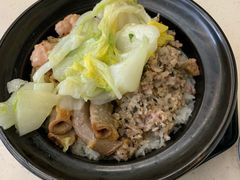 肉饼粉肠肉丸饭-鑫馨餐厅