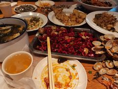 -喝丢一只鞋海鲜烧烤·海肠捞饭(市场店)