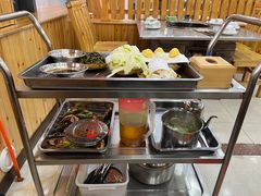 -屯老二农家铁锅炖·行业领军者(梅江店)