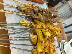 -亿牌牌东北烧烤(怀特店)