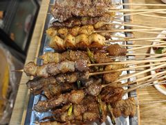 -烤满分·东北烧烤(首经贸店)