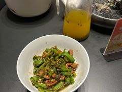 -忆江南·临江鱼馆