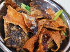 支竹鱼头煲-禄源公·老莞诚饭店