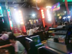 -路边边.炒菜烧烤.音乐餐厅(良乡长虹店)